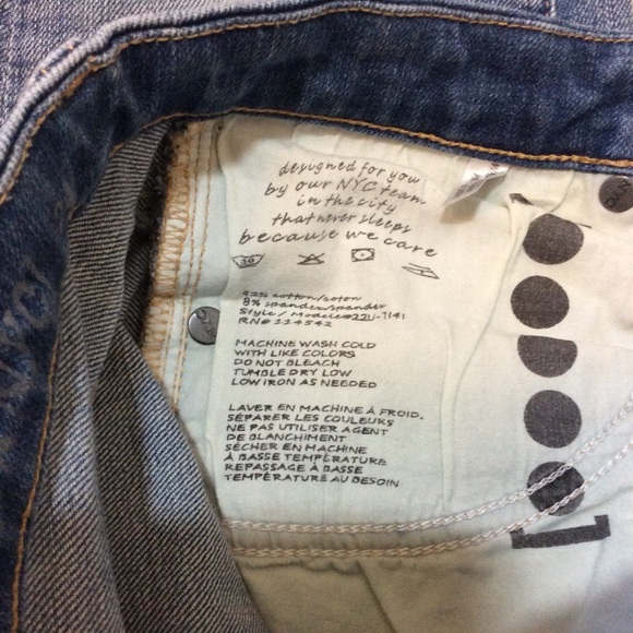 Blank nyc bleach distressed step hem jeans - Picture 7 of 12
